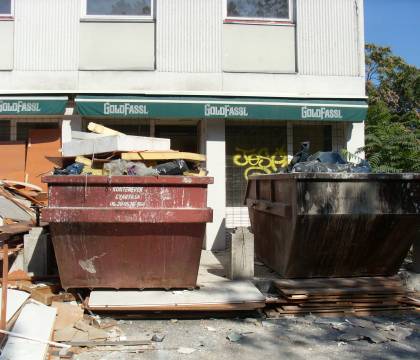 Épület lomtalanítás, kiűrítése